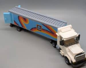 Aldi Does Legos With The Bee Happy Aldi Bricks Store Or Truck Aldi