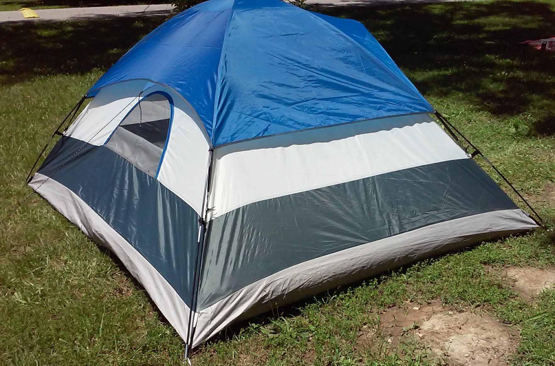 Adventuridge 4-Person 9' x 7' Dome Tent | Aldi Reviewer