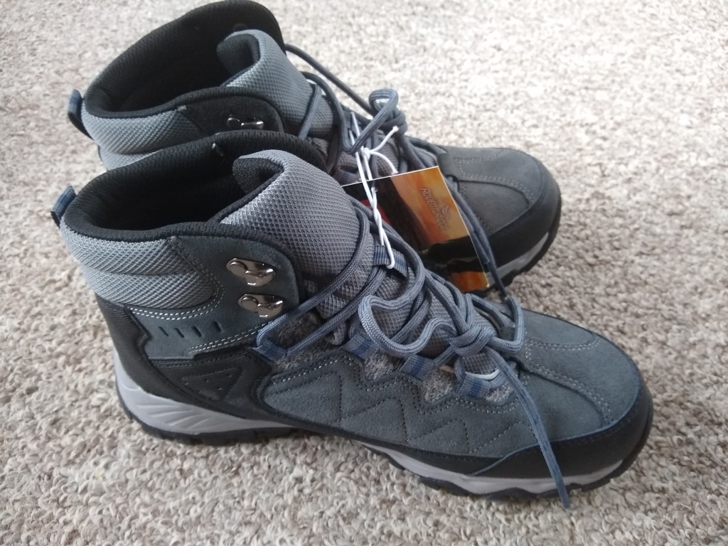 Hiking Boots | ALDI 