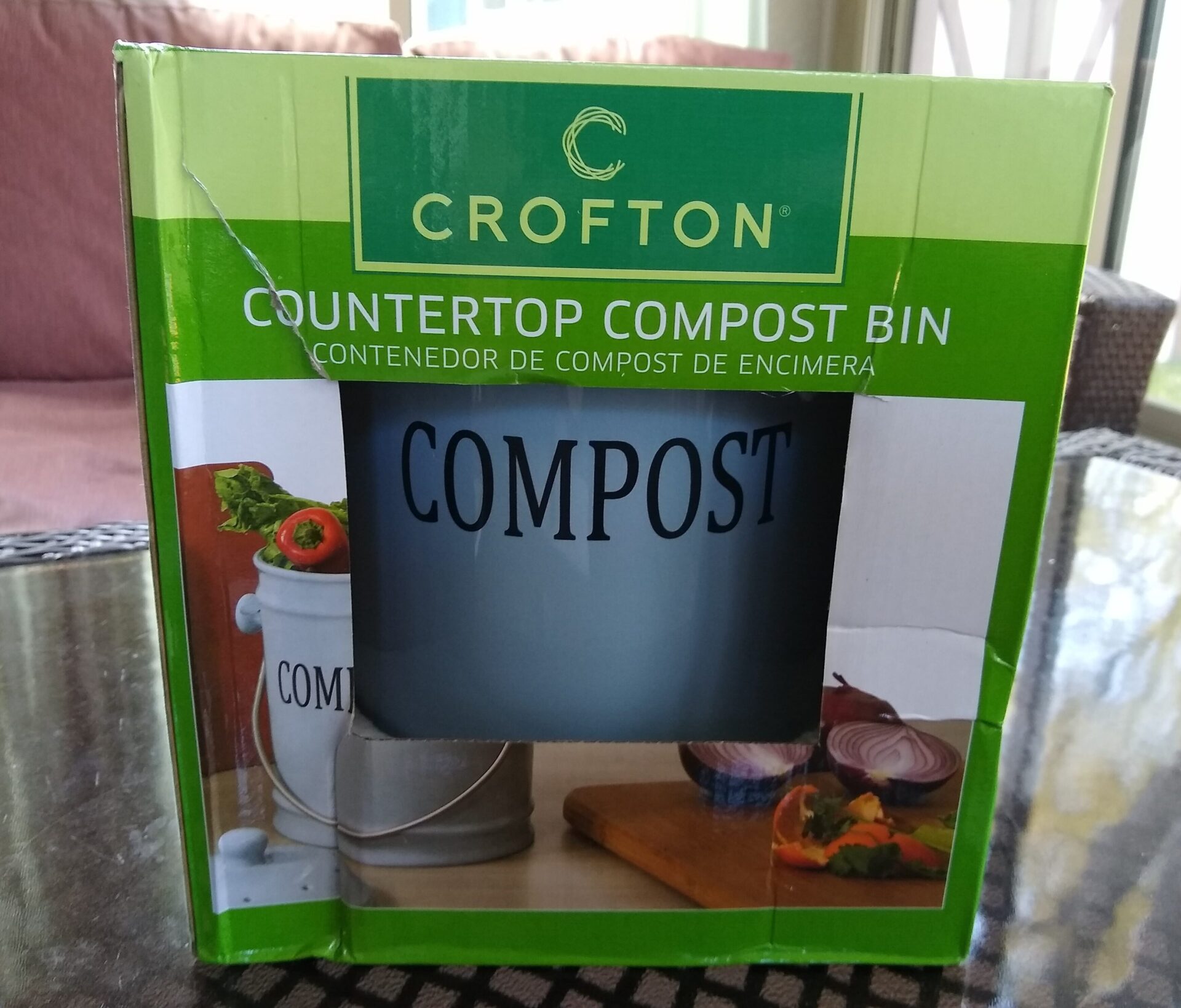 Crofton White & Gold Ceramic Counter Top Compost Bin Handled Pail w/Filters  Bags