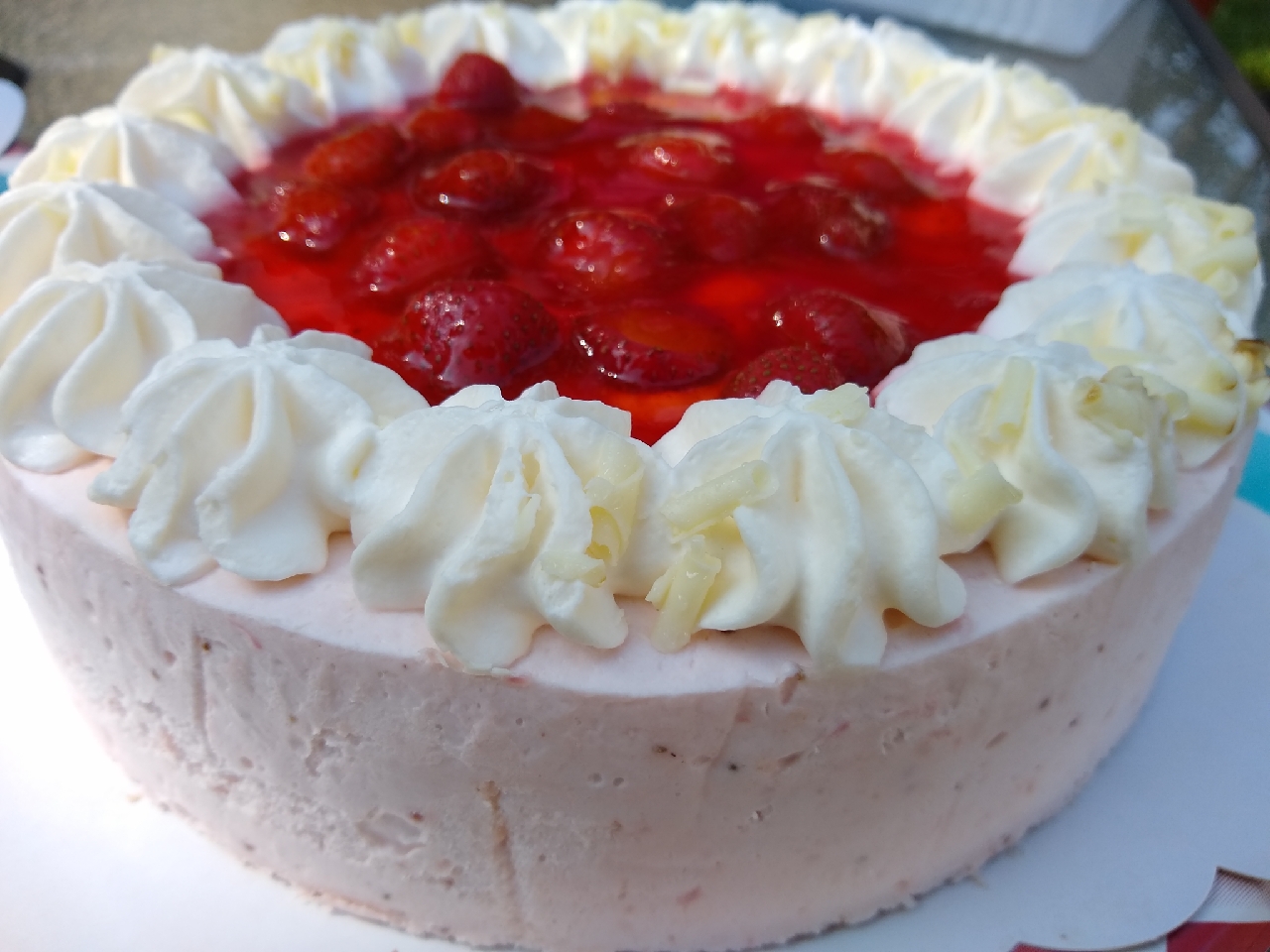 Aldi Black Forest Cream Cake (Deutsche Küche) Review