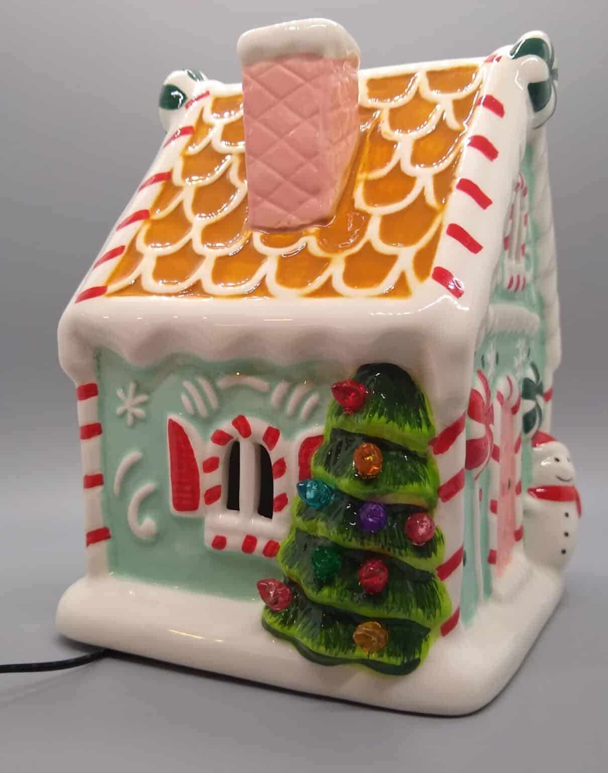 Merry Moments Gingerbread House ALDI REVIEWER