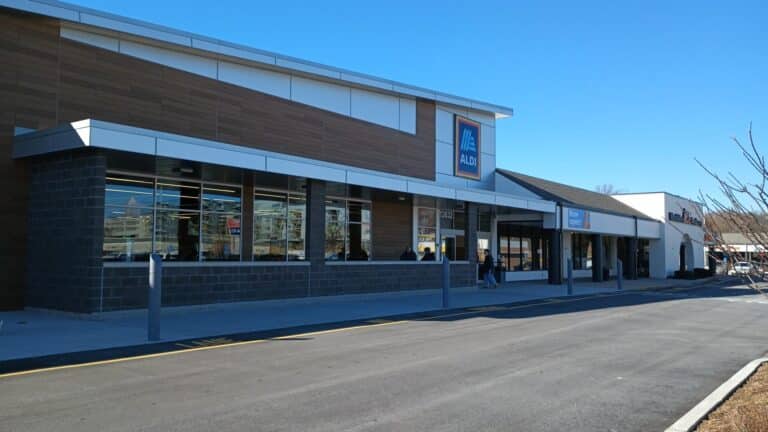 We Visited an Aldi Grand Opening. Here’s What We Saw.