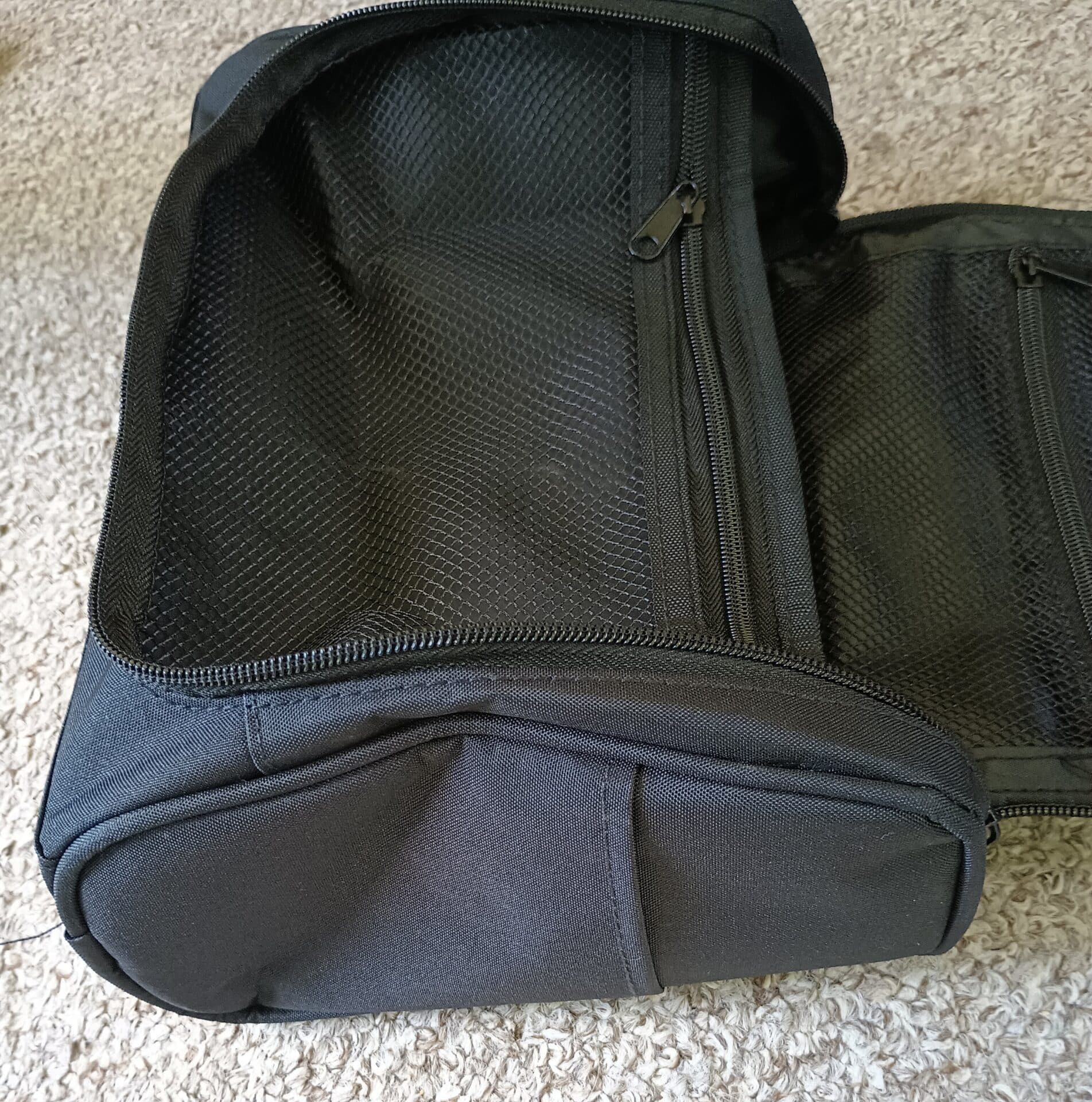 Crane Hanging Toiletry Bag | Aldi Reviewer